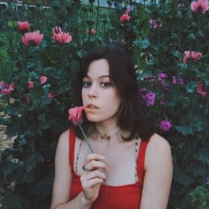 Meet your Posher, Alisha